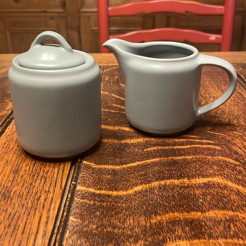 Stoneware Cream & Sugar Set